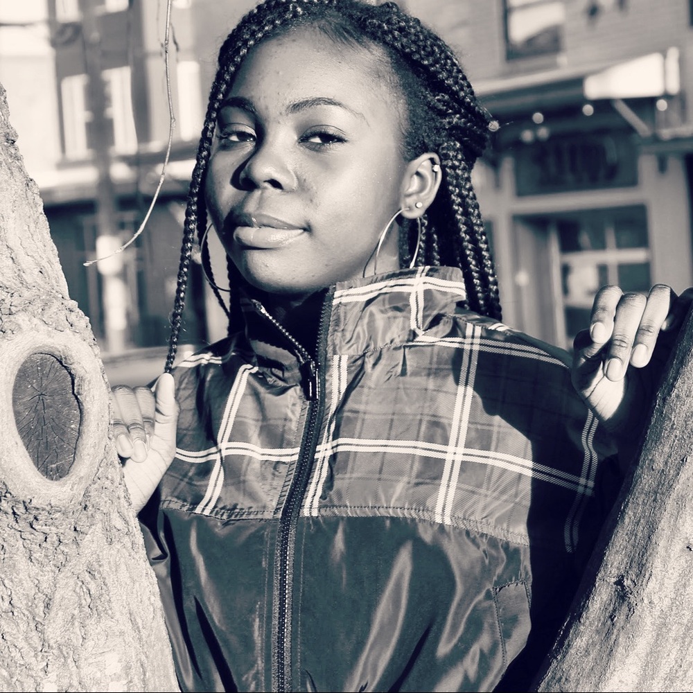 Meet your Posher, Alycee